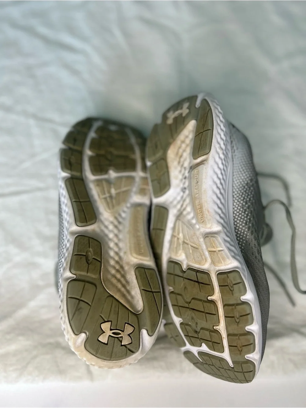 UA Charged Rogue 4 Sage Green Pastel Activewear Running Shoe Women 7.5